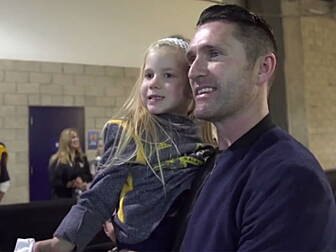 Robbie Keane meets three-year-...